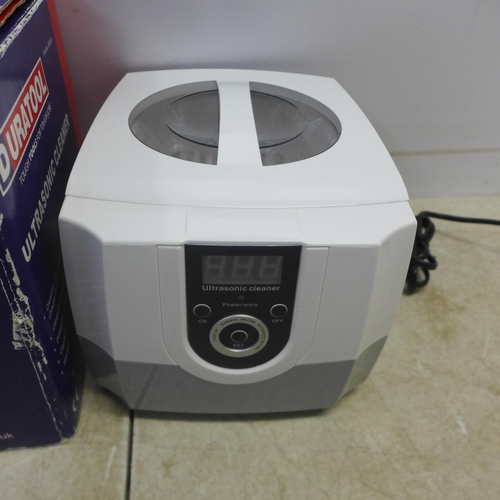 2053 - A Duratool Ultrasonic cleaner - boxed