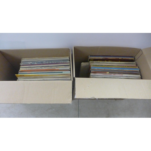 2085 - Two boxes of LPs, approximately 150 in total, all classical music