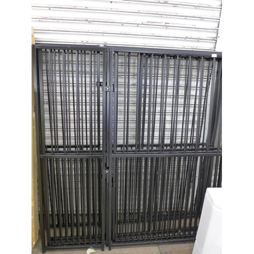 2148 - A 1.5m x 1.5m four panel metal dog run with fixings and an Allen key