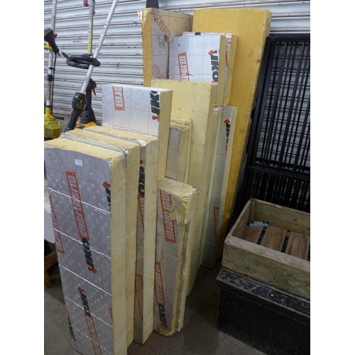 2151 - A large quantity of IKO Enertherm insulation boards (varying sizes)