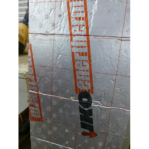 2151 - A large quantity of IKO Enertherm insulation boards (varying sizes)