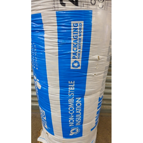 2100 - A packaged and unused roll of Knauf loft roll 44 (combi-cut) 200mm thick insulation - 6000mm x 1140m... 