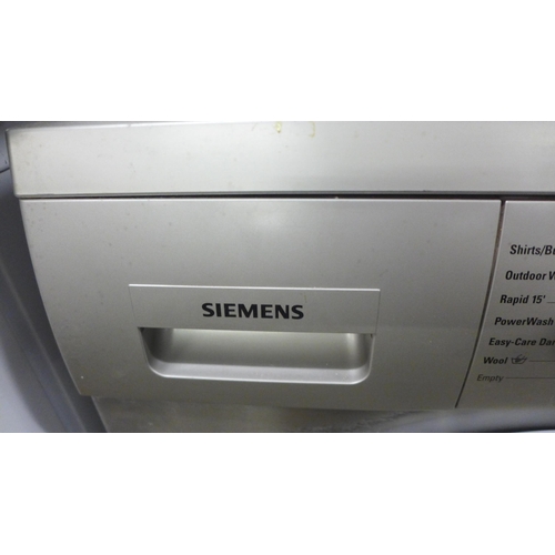 2107 - A Siemens WM12E46SGB/02, 220-240V washing machine