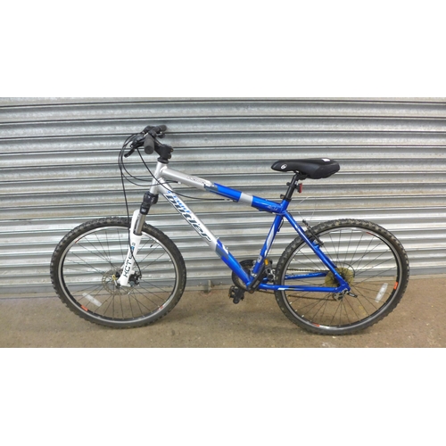 2127 - A Claud Butler Ravana 6061 aluminium framed front suspension hardtail mountain bike