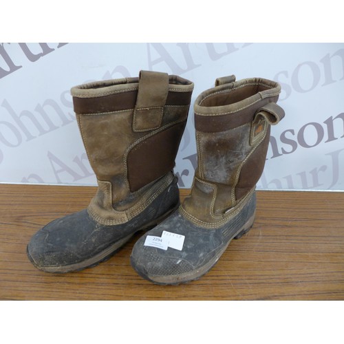 Hyena work boots hotsell