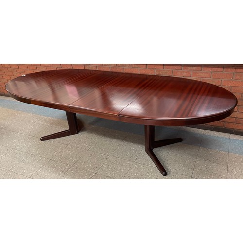 52 - A Danish Bramin simulated rosewood extending dining table