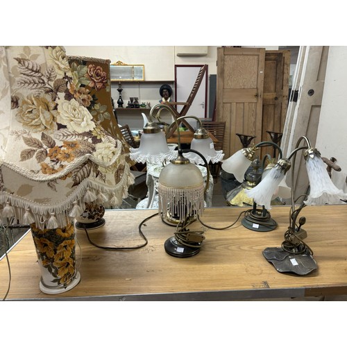 288 - Six assorted table lamps