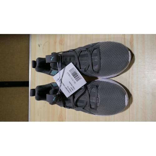 6202 - A pair of Puma Contempt demi mesh womens grey trainers ( UK size 4.5) with box (329)  * This lot is ... 