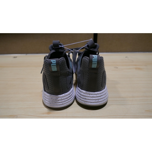 6224 - A pair of Puma Contempt demi mesh womens grey trainers ( UK size 6) with box (329)  * This lot is su... 