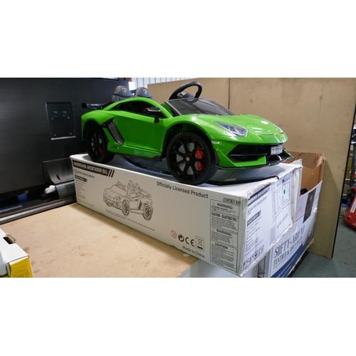 6032 - Lamborghini Aventador SV J (Model no HL328) Child's electric car with charger And Parental Controlle... 