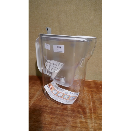 6048 - Two Brita Maxtra Xl Style 3.6L Jugs and Brita Maxtra Pro Filters (329-136,175,176)   * This lot is s... 