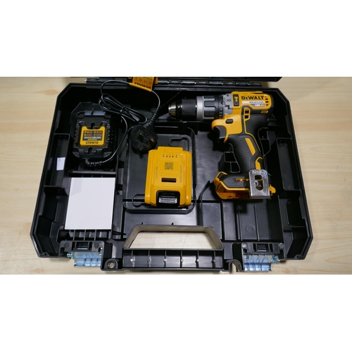 6067 - Dewalt 18V Hammer Drill with Charger, 2.0AH Battery and Case   (329-475)   * This lot is subject to ... 