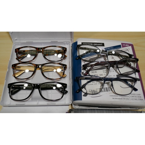 6092 - Quantity Of Fgx Ladies Reading Glasses    (329-43,44,45,46)   * This lot is subject to vat