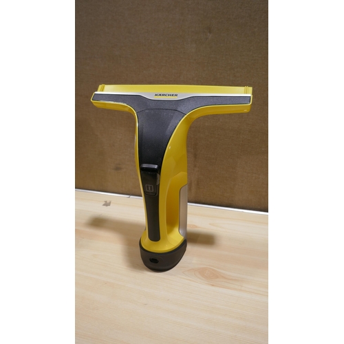 6102 - Karcher Window Vac Wv6    (329-425)   * This lot is subject to vat