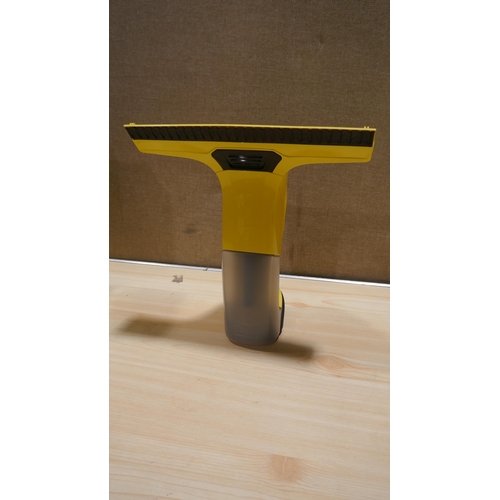 6102 - Karcher Window Vac Wv6    (329-425)   * This lot is subject to vat