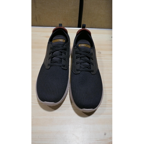 6138 - A pair of Skechers Delson shoe Mens black trainers ( UK size 12) with box  (329)  * This lot is subj... 