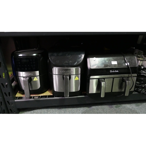 6378 - Quantity of scrap items to include: Gourmia Air Fryers, Sur La Table Air Fryer, Panasonic Solo Black... 