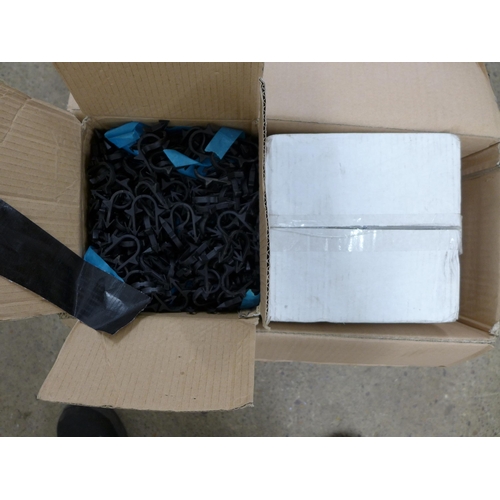 2260 - A large quantity of  under floor heating UPVC pipe with a quantity of clips