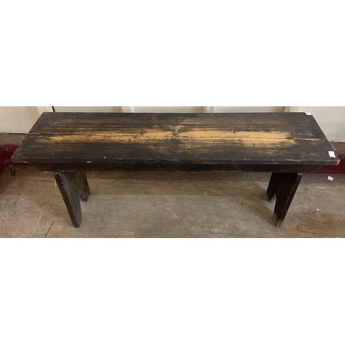 154 - A pine bench