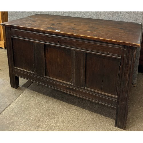 106 - A George II oak coffer