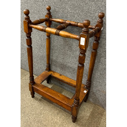 109 - A Victorian pitch pine stick stand