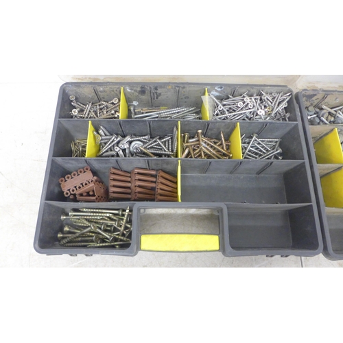 2019 - 2 Stanley organizer trays with a quantity of various screws