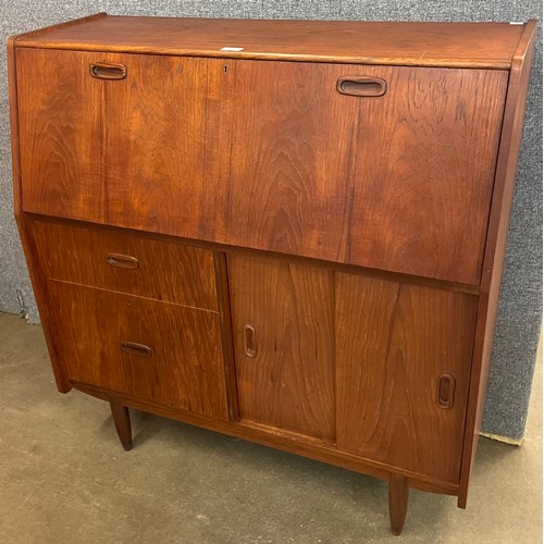 49 - A Burolite teak bureau