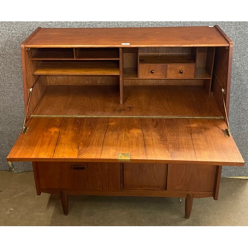 49 - A Burolite teak bureau