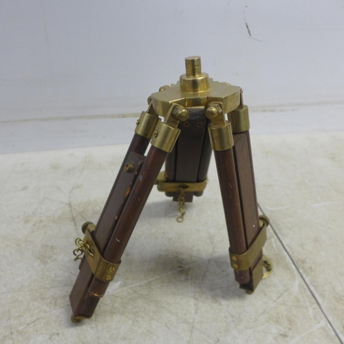 2054 - A mini brass telescope