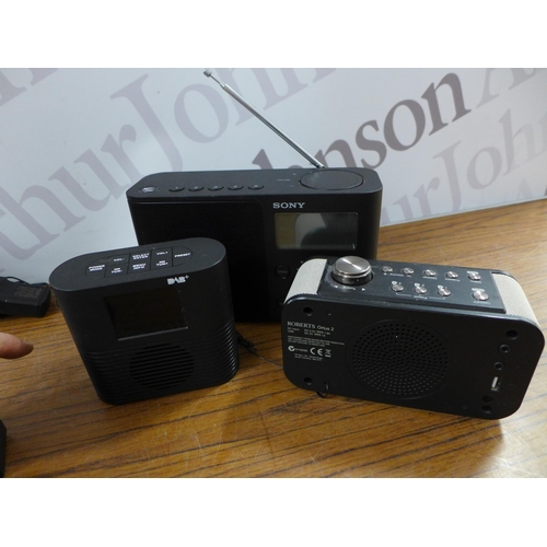 2100 - A quantity of assorted radios including a Sandstrom retro style Bluetooth DAB radio, an Asda DAB+ ra... 