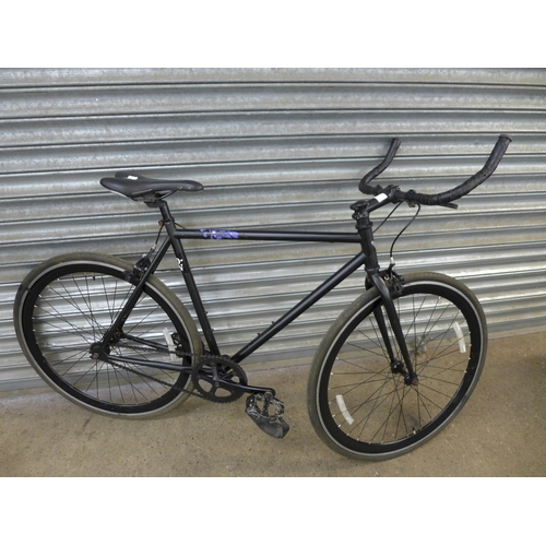 2117B - A single speed/fixie bike with flip-flop hub  * Police repossession