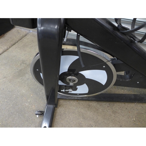 A stream gym hurricane X2 Chunk Spin exercise bike