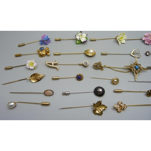 1014 - Twenty-two stick pins including Monet and Wedgwood