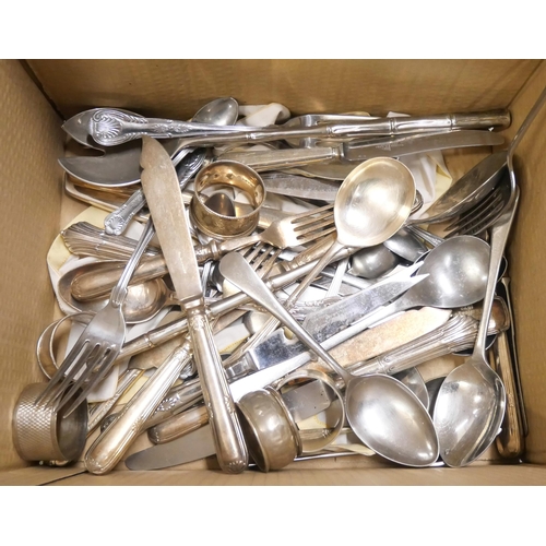 1069 - Plated flatware, two oval photograph frames, etc. **PLEASE NOTE THIS LOT IS NOT ELIGIBLE FOR IN-HOUS... 