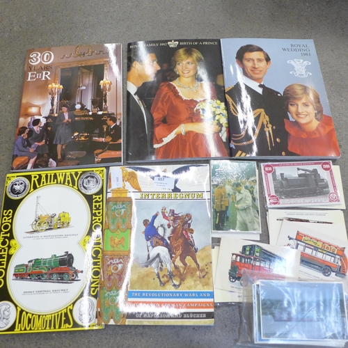 657 - Five complete original Collectors postcard sets in albums from the late 1980s onwards, covering Roya... 