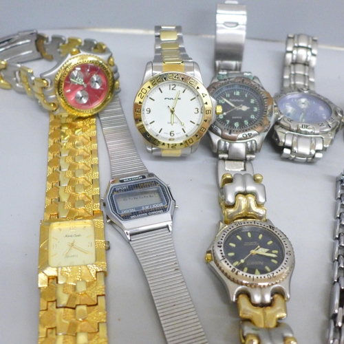 678 - A collection of wristwatches including two Sekonda