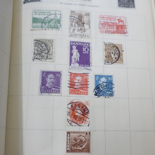 691 - A box of mixed stamps and First Day Covers; a SG Great Britain Commemorative Stamps album, Chinese T... 