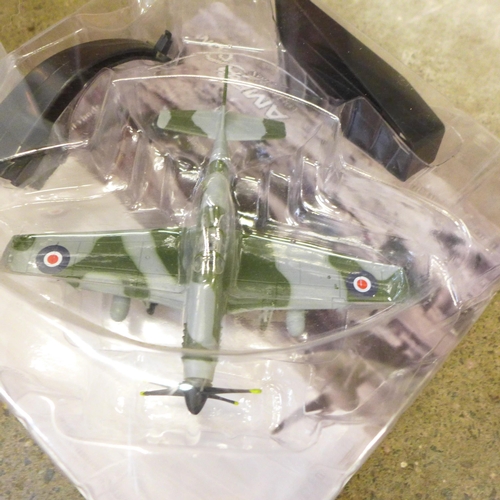 706 - Two boxes of packaged and loose military aircraft