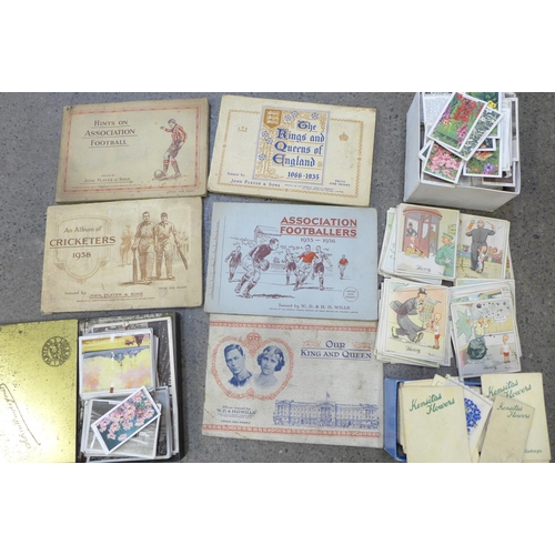 708 - A collection of loose cigarette cards including Ogdens, Gallagher, Wills, John Player's, five cigare... 