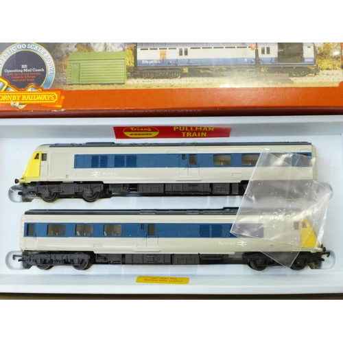 728 - Hornby OO gauge model rail, eleven wagons and carriages, all boxed except one Shell