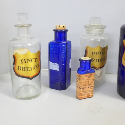 750 - A collection of 19th Century apothecary bottles and poison bottles