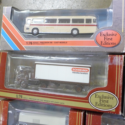 754 - A collection of EFE coaches and buses, boxed