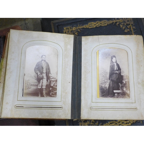 770 - Antiquarian photographs, carte des visite and photograph albums; Victorian and later images, some lo... 