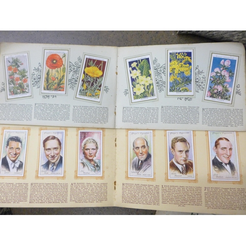 772 - A large quantity of cigarette cards and some tea cards