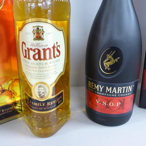 783 - A bottle of Remy Martin champagne cognac and a bottle of William Grant's scotch whisky, boxed