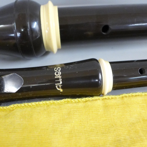 800 - Two Aulos recorders, one standard, one tenor