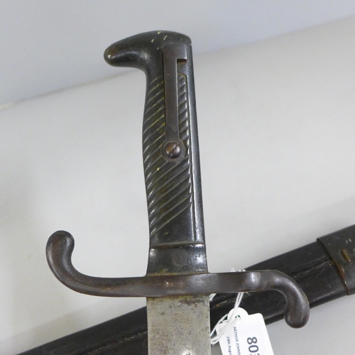 803 - A Prussian/Imperial German Mauser bayonet marked Alex Coppel, Sollingen cross guard mark 49, R.R. (b... 