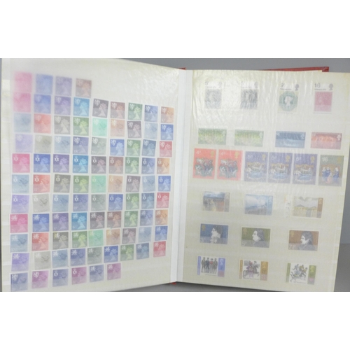 820 - Stamps; a collection of mint Great Britain Queen Elizabeth II commemoratives, Coronation to 1998 - u... 