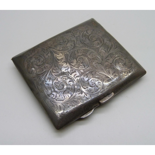 833 - A silver cigarette case, 76.9g