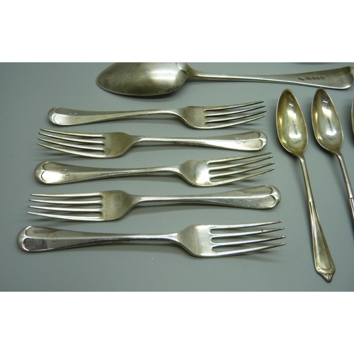 842 - A pair of 18th century silver spoons, London 1795, a set of five silver spoons and a set of five sil... 